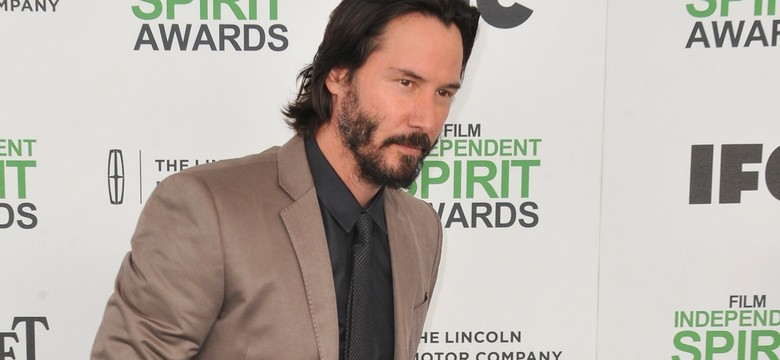 Keanu Reeves wystawił na aukcję… randkę ze sobą [WIDEO]