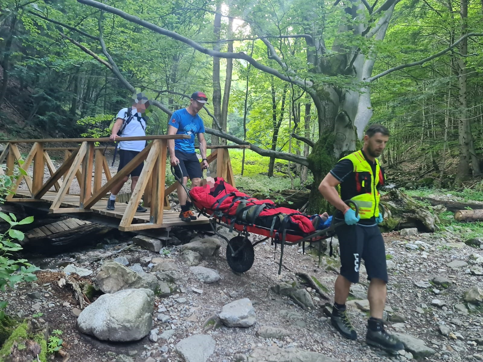 Horskí záchranári pomáhali maďarskej turistke na Kláštorisku.