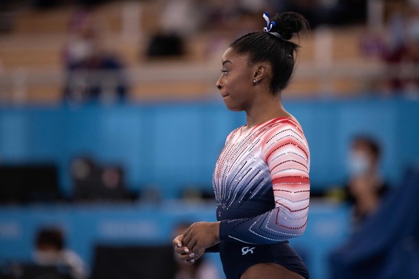 Simone Biles podczas Igrzysk Olimpijskich w Tokio