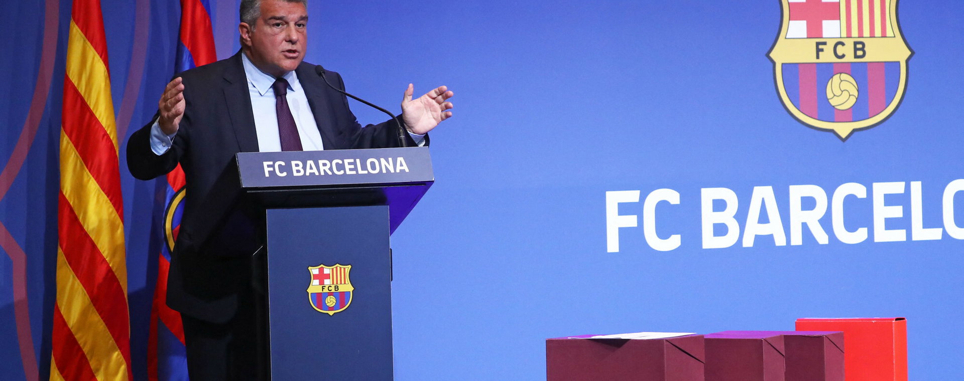 Prezydent FC Barcelony, Joan Laporta, przedstawiał stanowisko klubu w sprawie Negreiry podczas konferencji prasowej