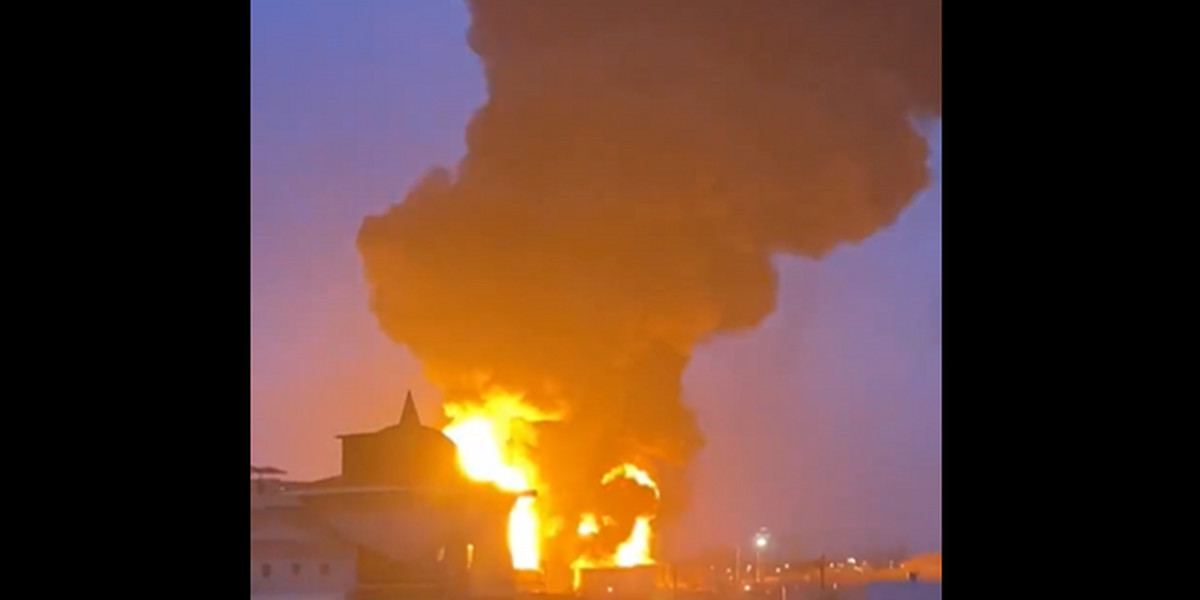 Kadr z nagrania, które ma pokazywać pożar w Biełgorodzie