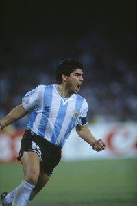 Breaking: Hatvan éves korában elhunyt Diego Maradona
