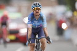 Clarke wygrał 5. etap, van Aert zachował koszulkę lidera Tour de France