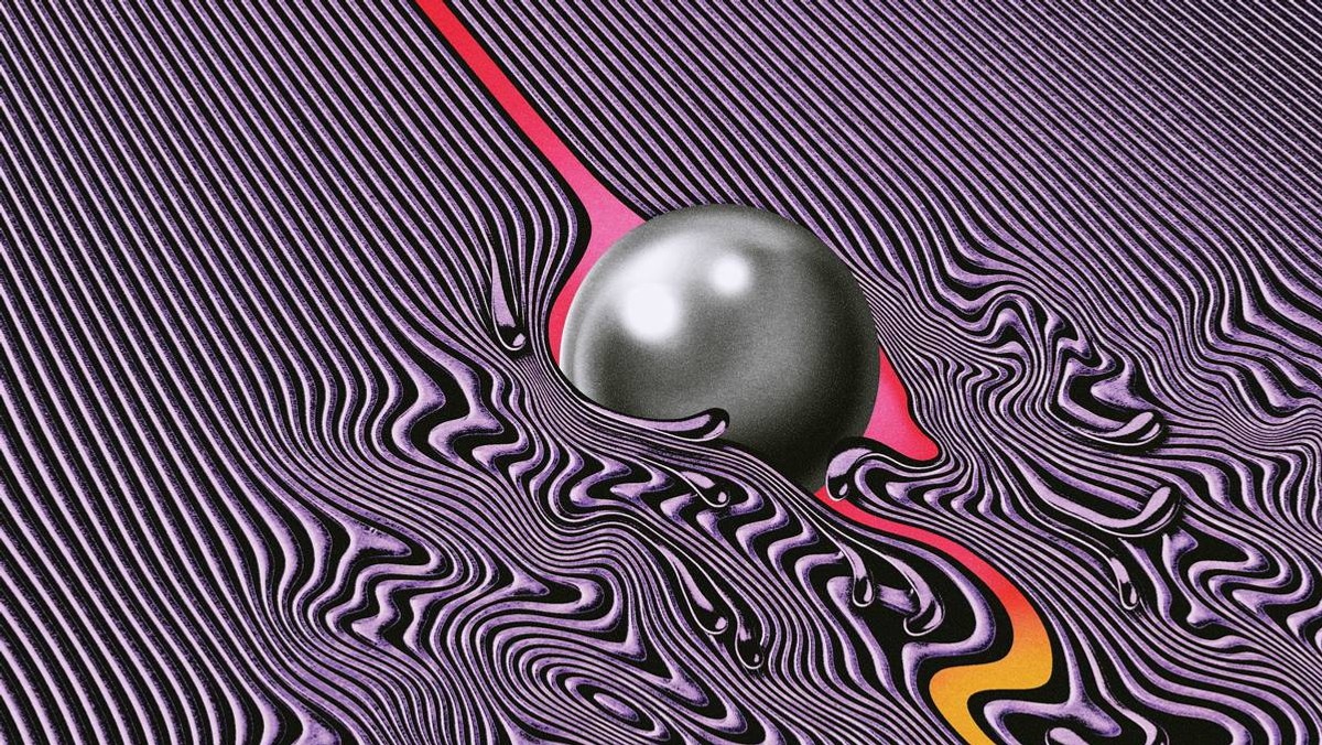 Tame Impala w dniu premiery albumu "Currents" rozpoczęło nowy etap w swojej karierze. Kevin Parker, wokalista zespołu, stworzył krążek, dzięki któremu można zakwalifikować go do grupy artystów takich jak na przykład Adele czy Taylor Swift - "Currents" to tzw. "break-up album", z których tworzenia znane są wspomniane wokalistki. Tyle że Parker rozstaje się ze swoim dotychczasowym brzmieniem i stwierdzeniem, że Tame Impala to zespół z prawdziwego zdarzenia. Teraz to Parker wychodzi na pierwszy plan. No i "Currents" to krążek dużo lepszy od "21" czy chociażby "1989".