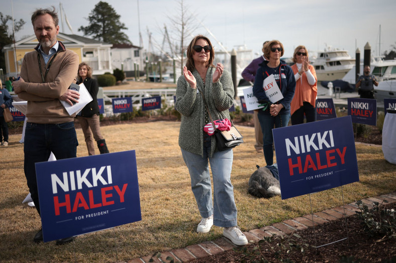 Zwolennicy Nikki Haley w Karolinie Południowej, 22 lutego 2024 r.