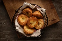 Yorkshire pudding. Złoty, puszysty klasyk z chrupiącą skórką