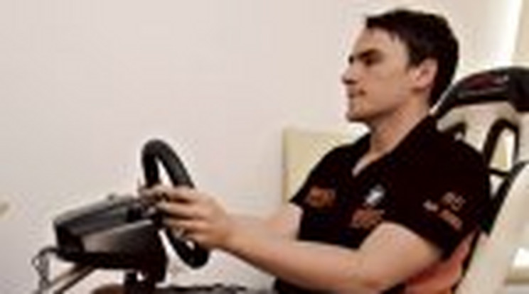 Otthon is készül Michelisz