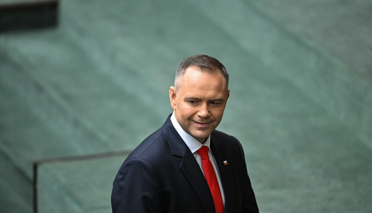 Dzwon Zygmunta milczał podczas zaprzysiężenia Nawrockiego. Protest dzwonników