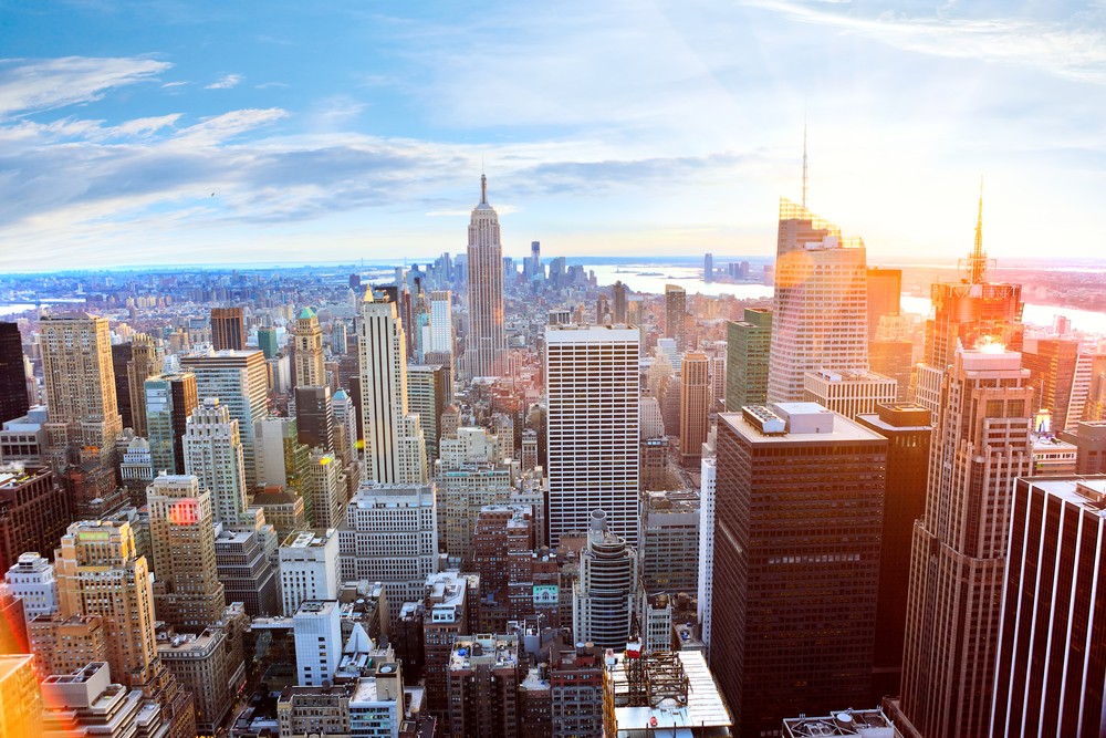 Do New Yorku letíme s prestupom vo Viedni