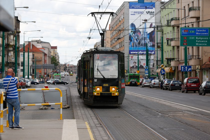 Miasto sprzedaje coraz mniej biletów