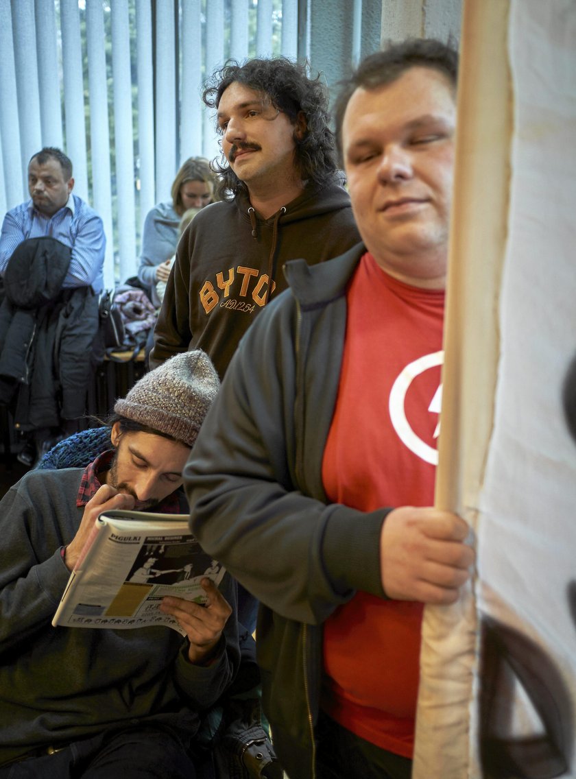 Pikieta w obronie kultury na sesji rady miasta w Bytomiu