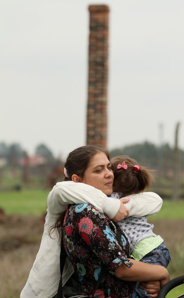 Rocznica likwidacji obozu Romów w Birkenau