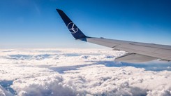 Ukraina zamyka przestrzeń powietrzną dla samolotów cywilnych