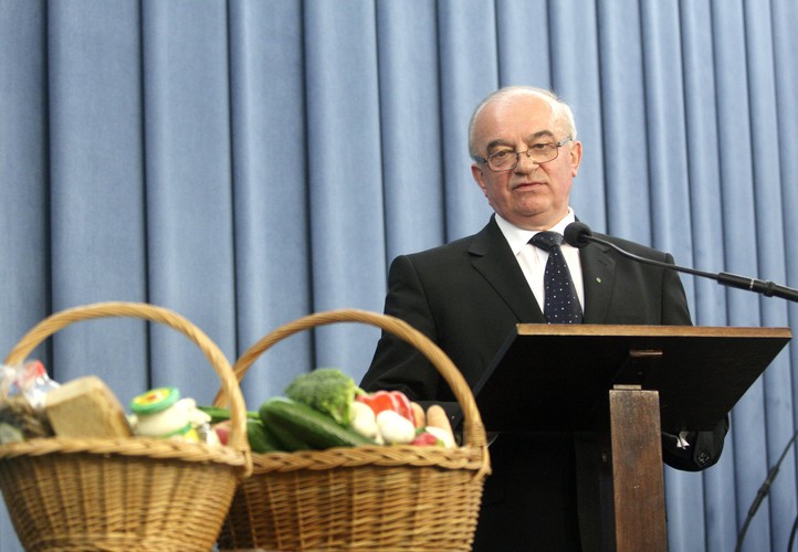 Minister Rolnictwa i Rozwoju Wsi Stanisław Kalemba. Na czele resortu od liipca 2012 roku.