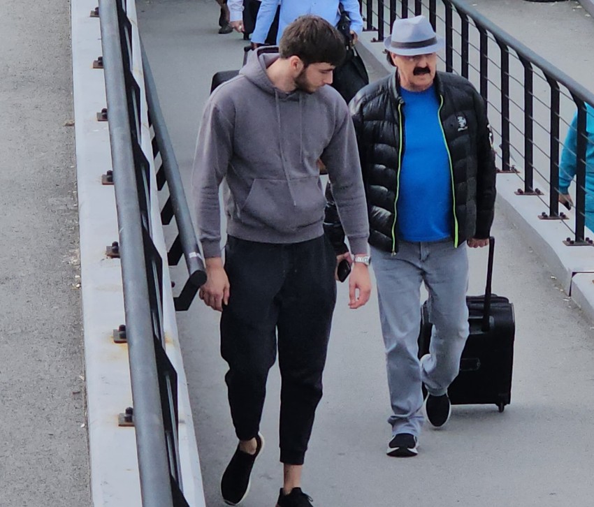 Kan, Haris Džinović