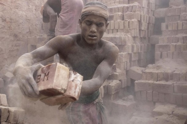 Hard Labor In Dhaka's Brickfields