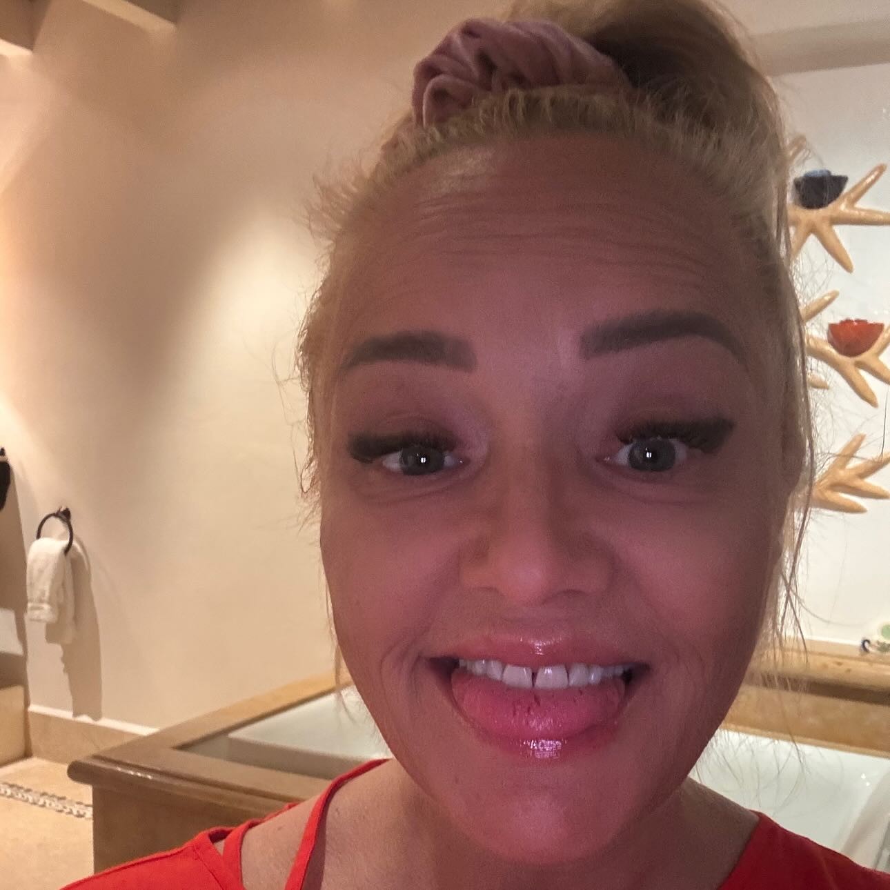 Anglická herečka Lucy Davis. 