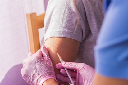 Ingyenes HPV-oltás: szeptember 11-ig kérheti szülőként