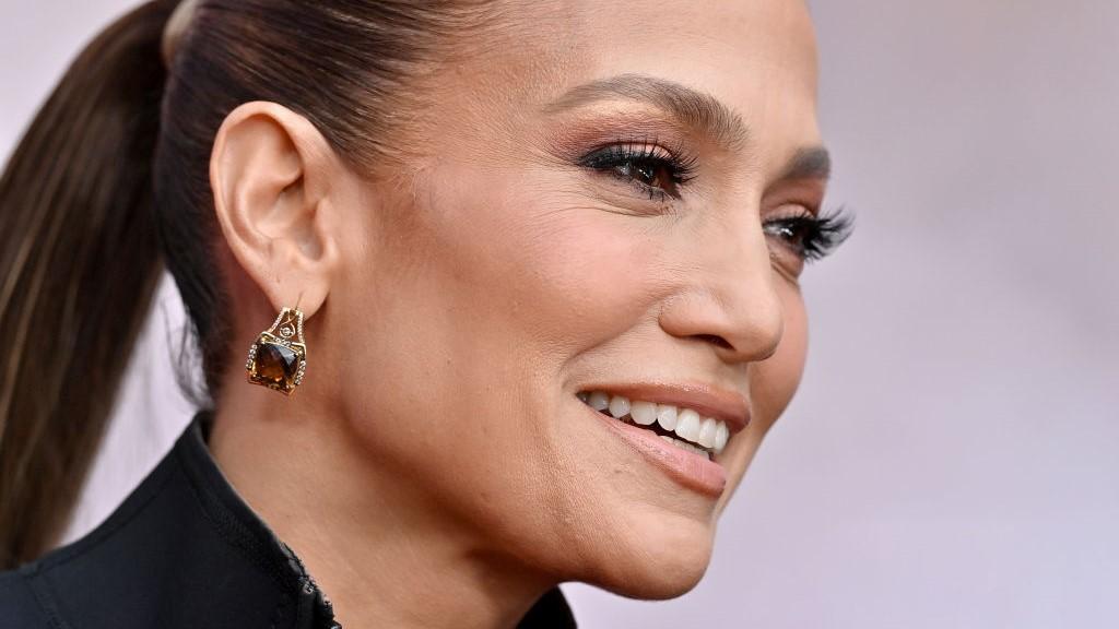 Jennifer Lopez megmutatta smink nélküli arcát, és még sosem láttuk ennyire gyönyörűnek