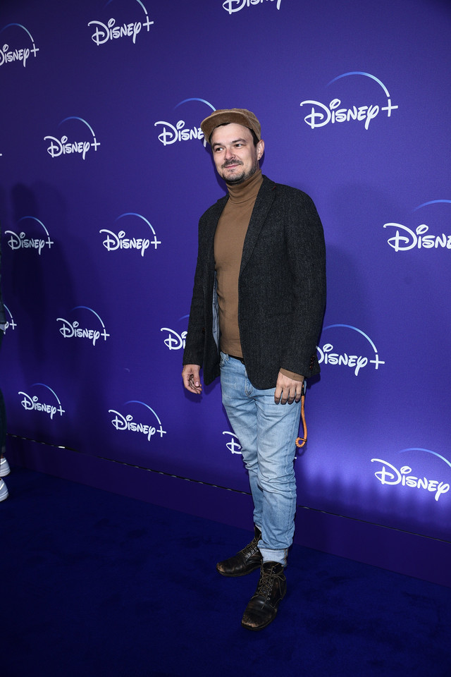 Dawid Ogrodnik na imprezie Disney+