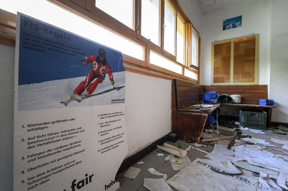 Opuszczony ośrodek narciarski Super Saint Bernard, Wallis Szwajcaria