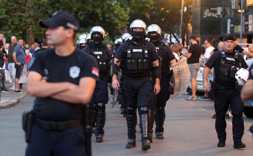 Protest Zemun, incident