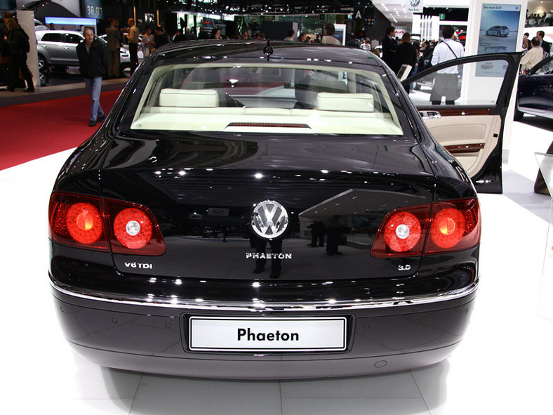 Paryż 2008: Volkswagen Phaeton – rok modelowy 2009