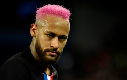 Liga francuska: Neymar zaszokował fryzurą. PSG z pięcioma golami [WIDEO]