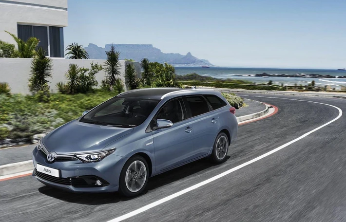 Toyota Auris Touring Sports