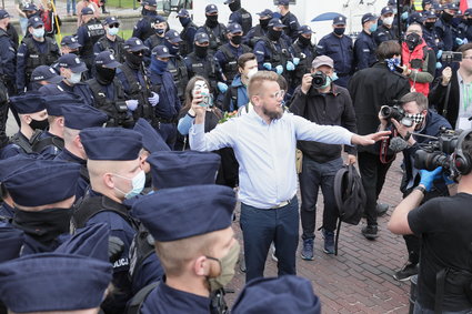 Protest przedsiębiorców: Paweł Tanajno zatrzymany przez policję