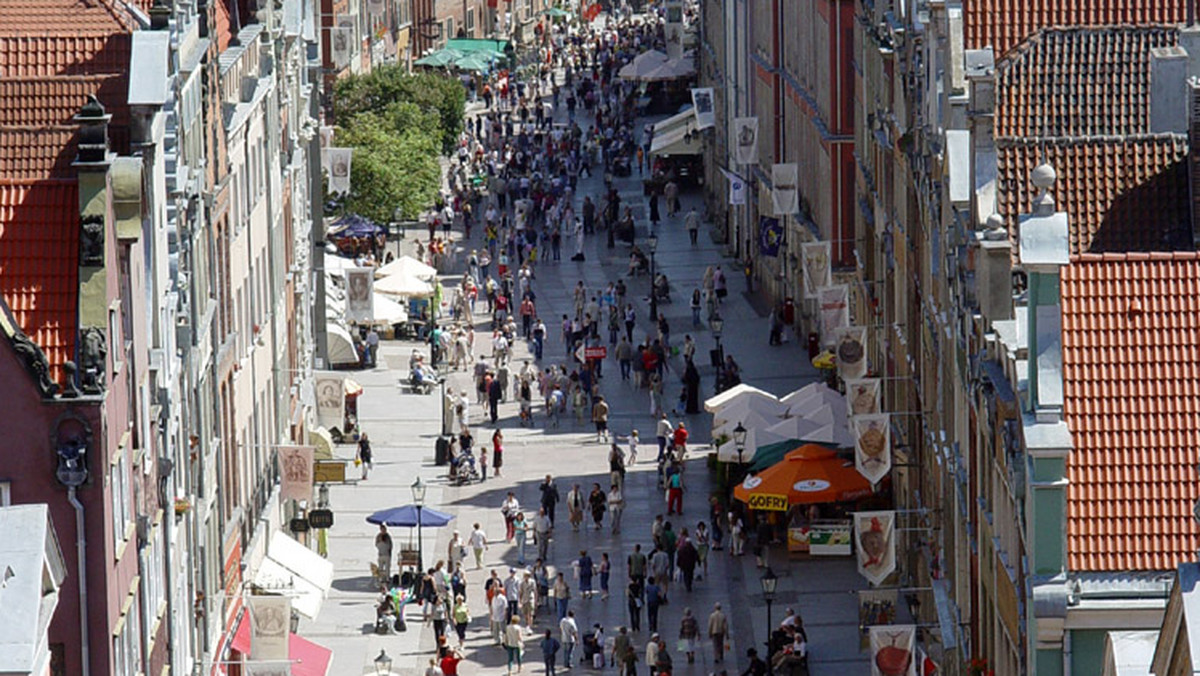 Ponad 1000 stoisk handlowych stanie na 30 ulicach w centrum zabytkowego Gdańska podczas trwającego ponad trzy tygodnie Jarmarku św. Dominika. Ta jedna z największych kulturalno-handlowych imprez plenerowych w Europie rozpocznie się w ostatnią sobotę lipca.