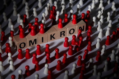 Omikron: az európaiak több mint fele elkapja a következő hetekben