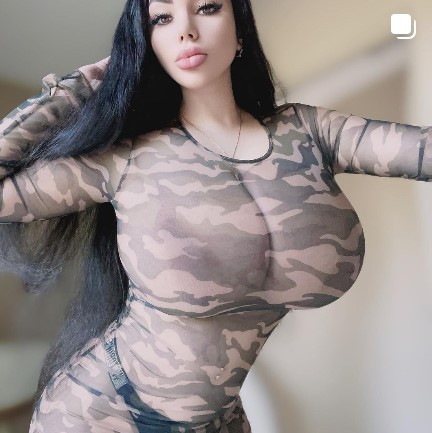 Anastasiya Berthier  (Instagram: artdikaya_)