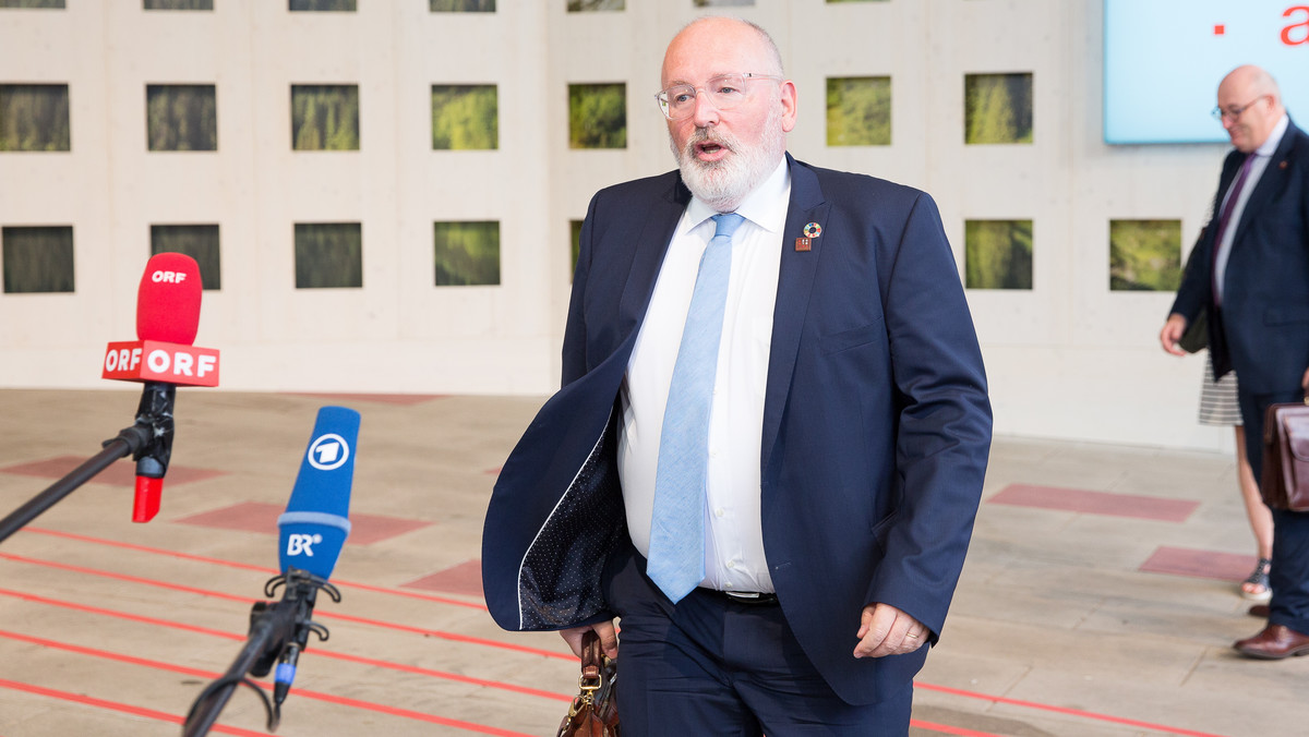 Frans Timmermans odpowiada Donaldowi Trumpowi