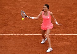French Open: Deszcz zatrzymał Radwańską. Mecz Polki będzie dokończony w poniedziałek