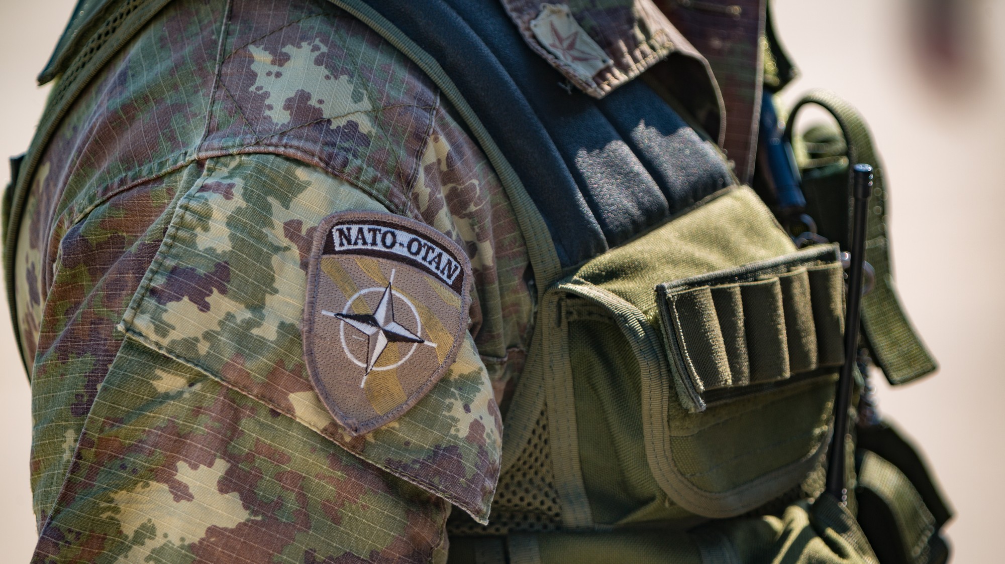 NATO aktivovalo nové obranné sily vo Fínsku, zapája sa aj Švédsko.
