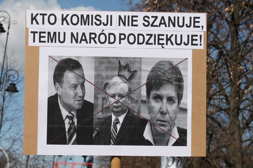 Pikieta KOD przed KPRM 