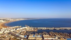 Ryanair obniża ceny biletów do słonecznej destynacji. Temperatura przekracza tam 30 stopni