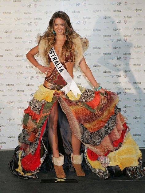 Miss Universe 2010 - uczestniczki w strojach narodowych