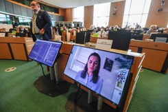 Cichanouska w &#39;El Mundo&#39;: Białorusini pozwolą odejść Łukaszence w spokoju