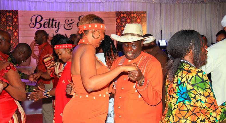 Nominated Senator Karen Nyamu dancing with Deputy President Rigathi Gachagua during Mathira MP Eric Wamumbi and Murang’a Woman Representative Betty Maina’s traditional wedding.