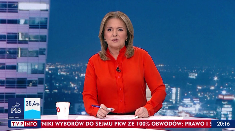 Danuta Holecka gratulowała posłom opozycj w TVP Info (screen)