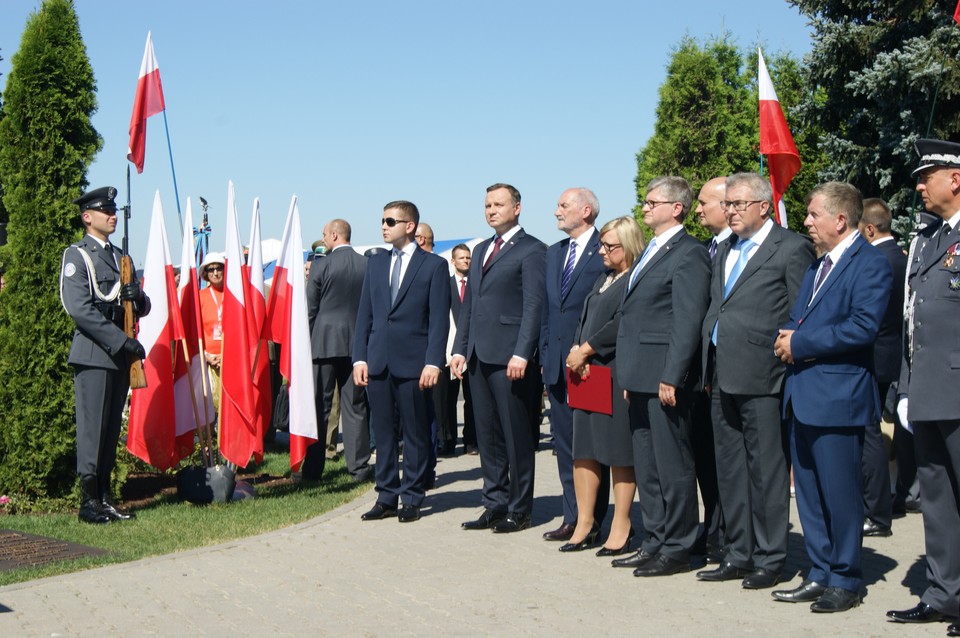 Uroczyste odsłonięcie pomnika gen. Andrzeja Błasika