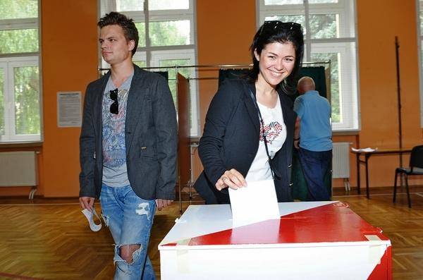 Zobacz jak głosowali Kasia Cichopek i Marcin Hakiel