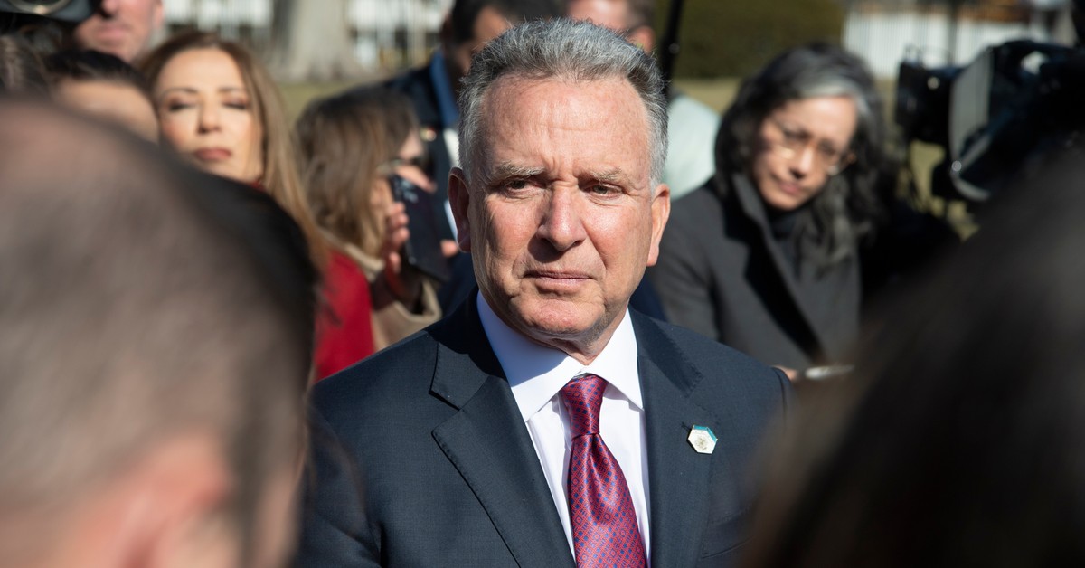 Totalna kompromitacja wysłannika Trumpa. Radził Rosjanom jak podejść swojego szefa