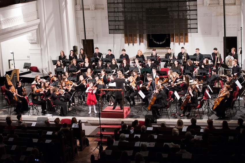 Filharmonija mladih u Sinagogi