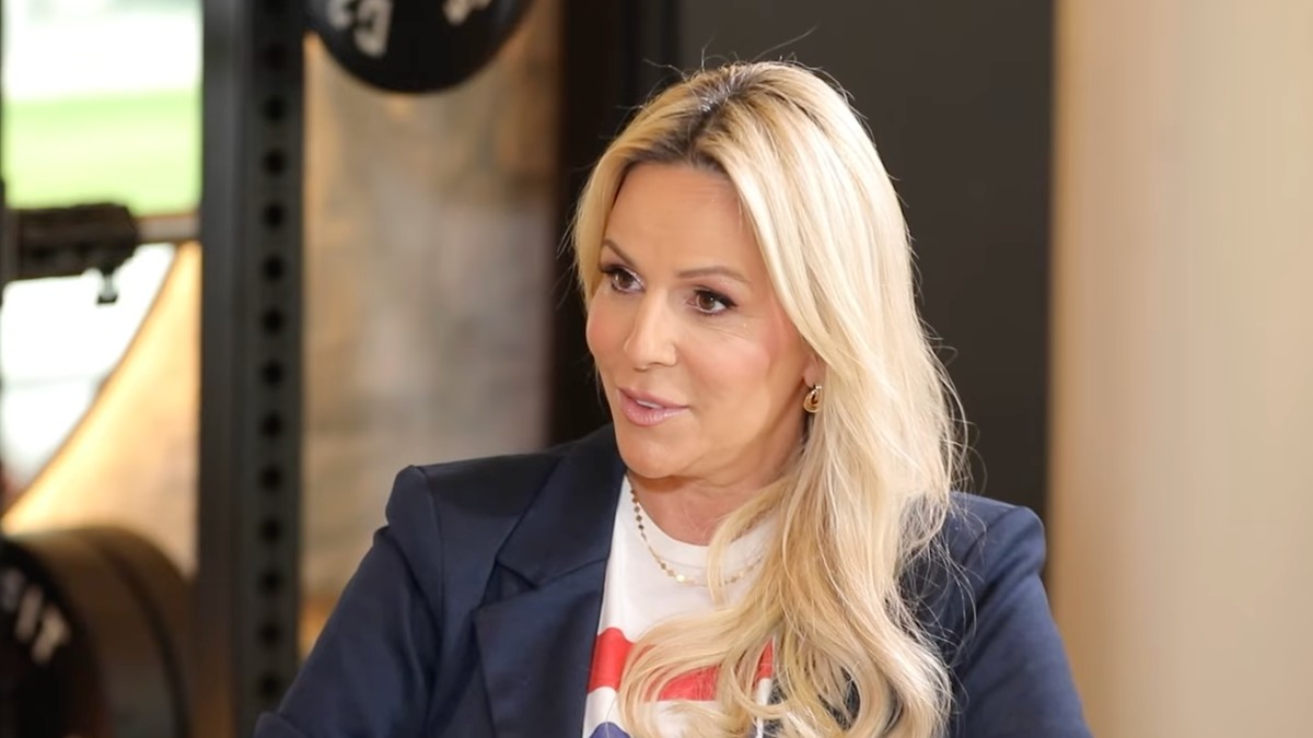 Ana Bučević napravila šok potez i razbesnela fanove: Sada se oglasila