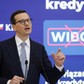 Premier Mateusz Morawiecki podczas konferencji dotyczącej tzw. putininflacji i pomocy dla kredytobiorców, Warszawa, 26 kwietnia 2022 r