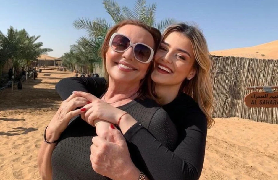 Ana Bekuta sa unukom