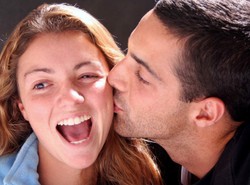 Sprawdź, jakie słowa rozbrajają kobietę